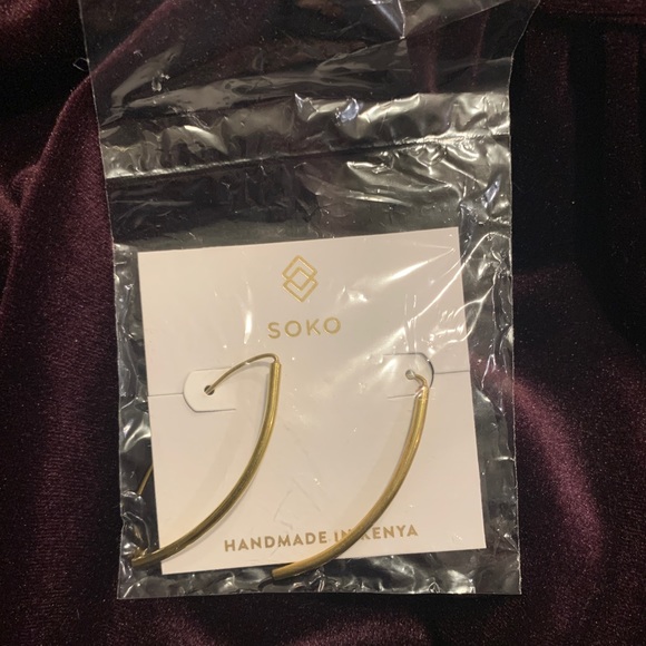 SOKO Earrings - Picture 1 of 2